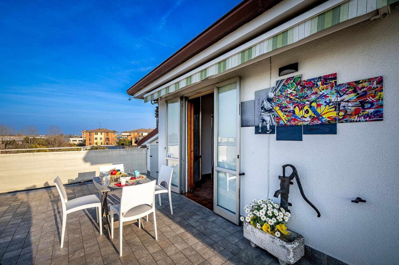 Il Terrazzo Sul Tramonto Lägenhet Bastiglia Exteriör bild