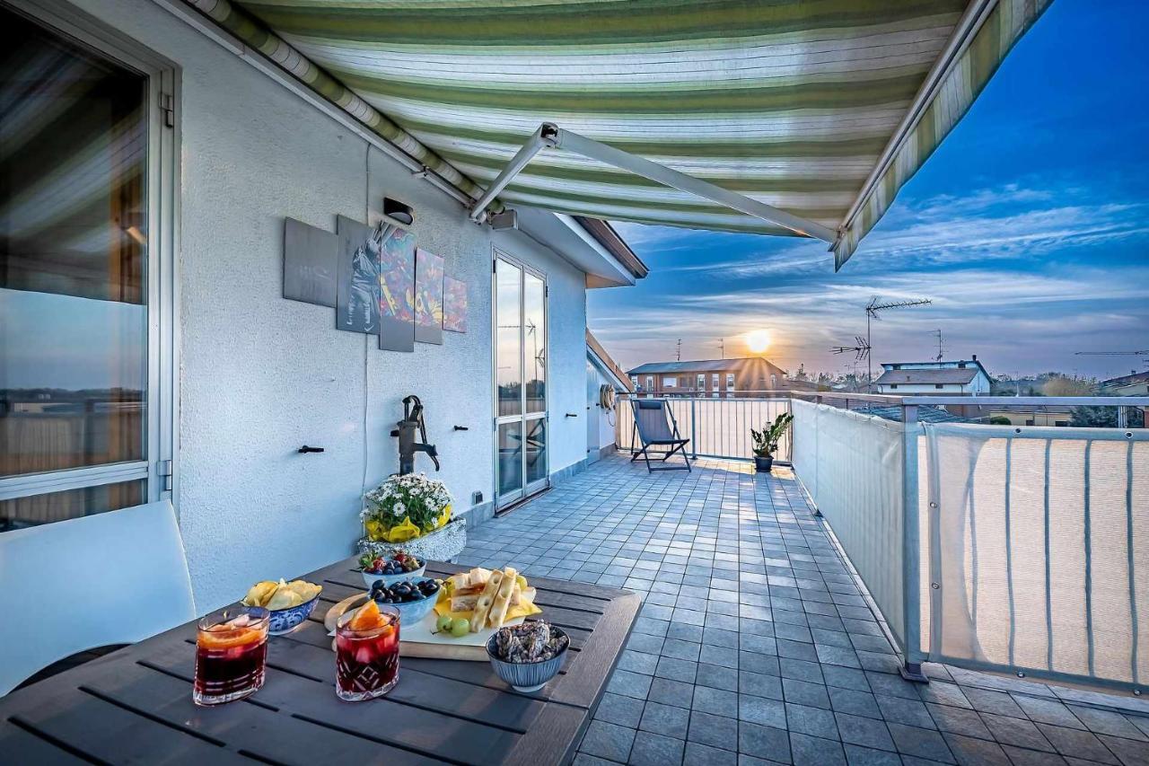 Il Terrazzo Sul Tramonto Lägenhet Bastiglia Exteriör bild